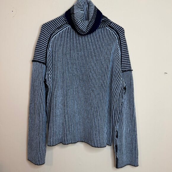 Theory oversized striped cashmere turtleneck sweater size medium - Picture 1 of 5